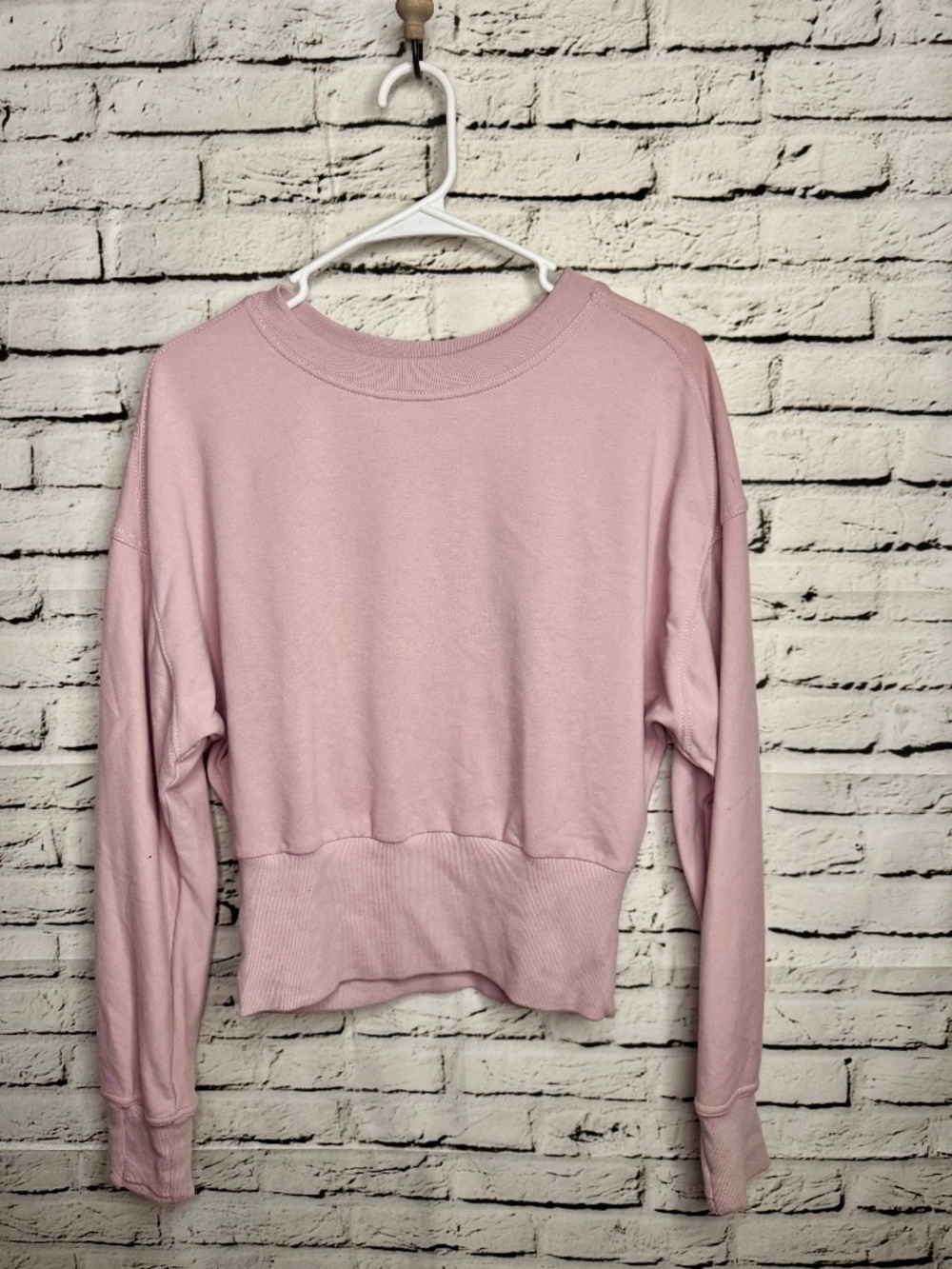 Athleta Dusty Rose Cropped Crewneck Sweatshirt